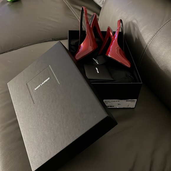 Saint Laurent Hot Red Heels - Picture 9 of 9